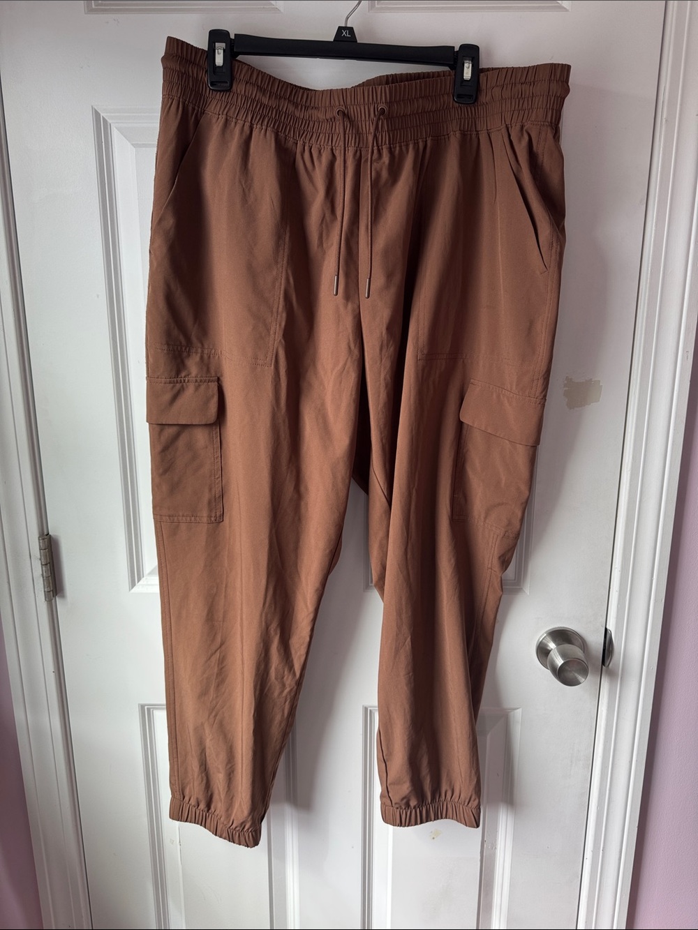 Old Navy Women's Cargo Joggers in Brown